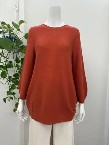 PINORE 미사용 새상품 38size 구부 소매 벌룬 슬리브 니트
