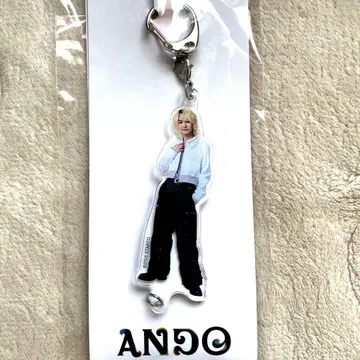 B&ZAI ANDO 콘노 타이키 아크릴 키링