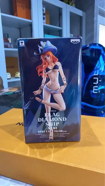 ONE PIECE FLAG DIAMOND SHIP NAMI