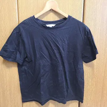 H&M 네이비 반팔T셔츠 M 사이즈