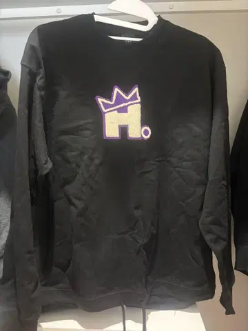 HUF 블랙 트레이닝복 S 사이즈
