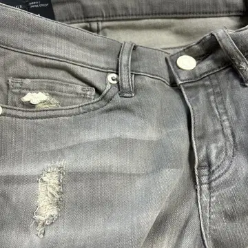 Armani Exchange 스키니 데님 24 그레이