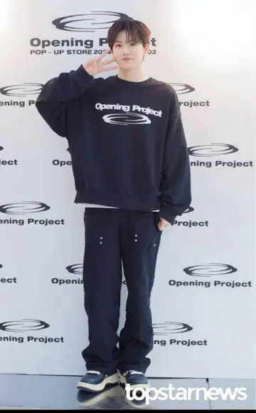 opening project 맨투맨 M 블랙 treasure 도영