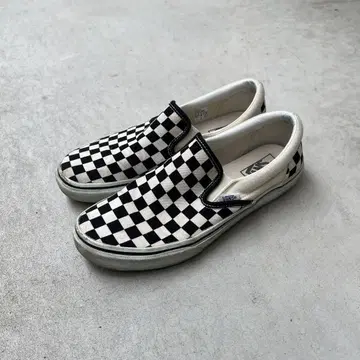 [ VANS ] 체크 무늬 깃발 슬립온