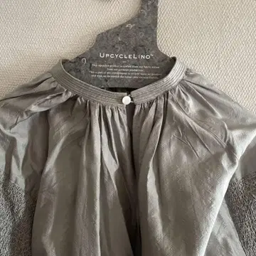 후미카우치다 실크 셔츠 FUMIKA UCHDA