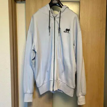 세일 중! 협의 시 가격 인하도 가능! 노엘 단장 후드티