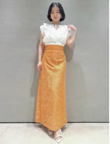 패널 레이스 스커트 릴리 브라운