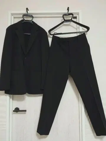 새상품급 유니클로 감동 자켓 팬츠 셋업 사이즈 M UNIQLO