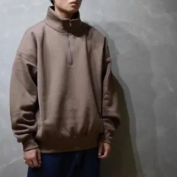 AURALEE 4 하프 지퍼 맨투맨 브라운