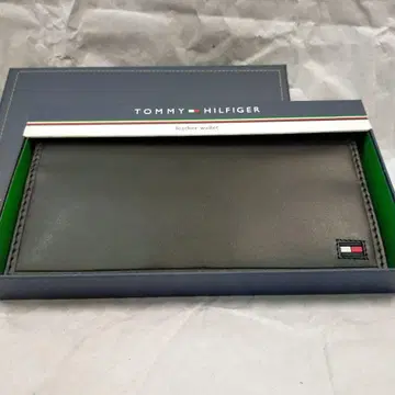 [ 미사용 새상품 ] TOMMY HILFIGER 이단 장지갑 / 블랙
