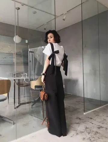 ameri 백리본 올인원 S 사이즈