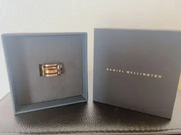 미사용 Daniel Wellington 반지