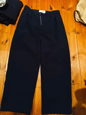 GADID ANONIEM 네이비 슬랙스 프리 사이즈 RACHEL