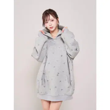 다리치 플라워 자수 빅 후디