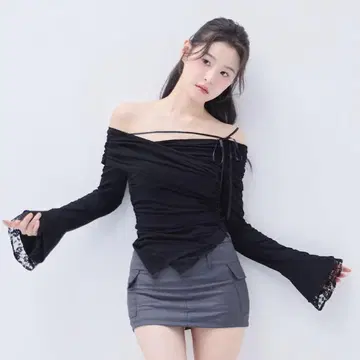 yilon 오프숄더 긴팔 상의 블랙