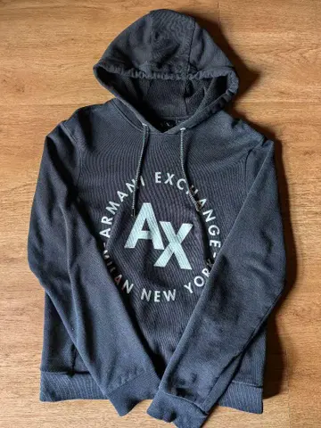 Armani Exchange 후드 부착 후드티