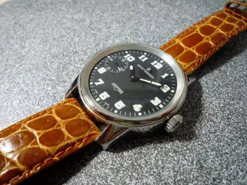 REVUE THOMMEN 수동 와인딩 40mm 뒷면 투명
