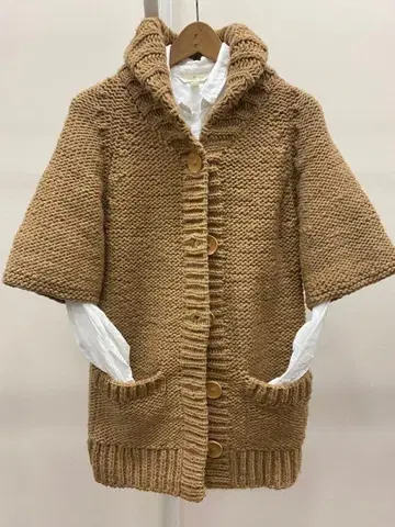 베이지 후드 니트 베스트