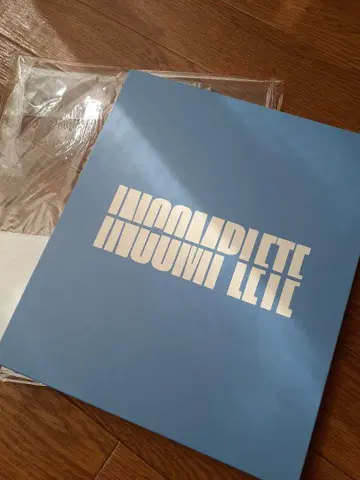 SEVENTEEN INCOMPLETE 사진집