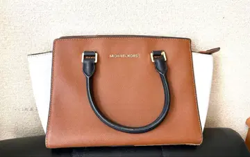 MICHAEL KORS 브라운 화이트 핸드&숄더백