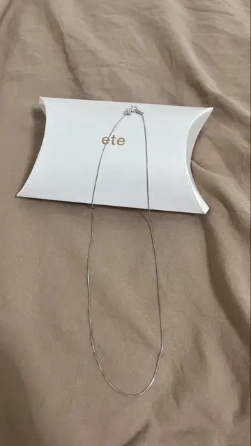 ete K10WG 베네치안 체인 목걸이