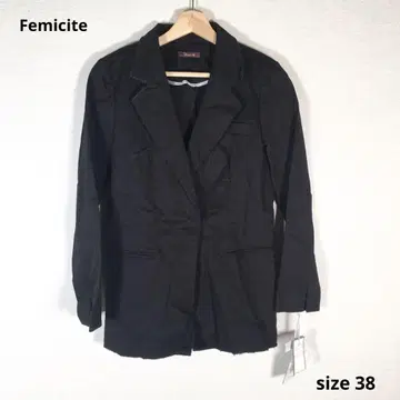 미사용품 femicite 페미시테 쿨카레안 자켓 블랙 38