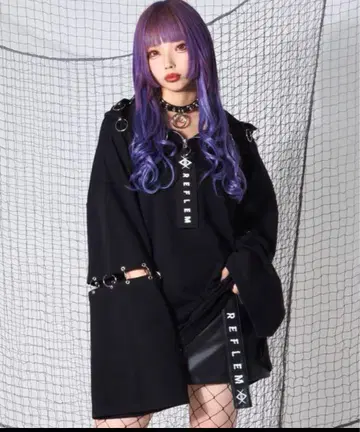 REFLEM 귀걸이 후드티