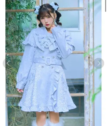 Ank Rouge 케이프 프릴 트렌치코트