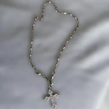 Loree Rodkin 라지 고딕 크로스 PENDANT Silver /