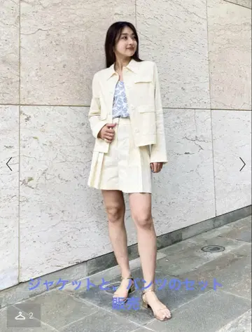 띠어리, 상하의 셋업 판매