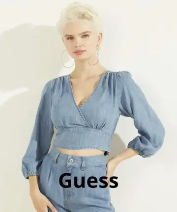 GUESS 데님 블루 크롭 셔츠