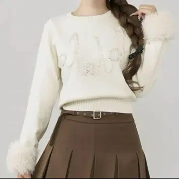 다리치 로고 니트 펄 상의