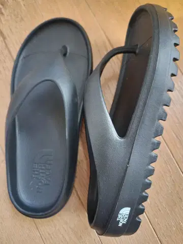 THE NORTH FACE 리액티브 샌들