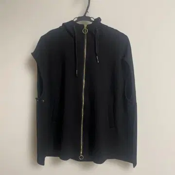 ayane 블랙 본딩 후드티 베스트