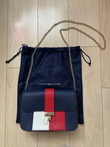 TOMMY HILFIGER 숄더백