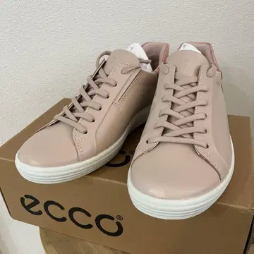 ECCO 슬립인 레더 스니커즈