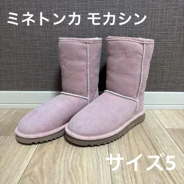[새상품급] 미네통카 모카신 어그 부츠 핑크 사이즈 5