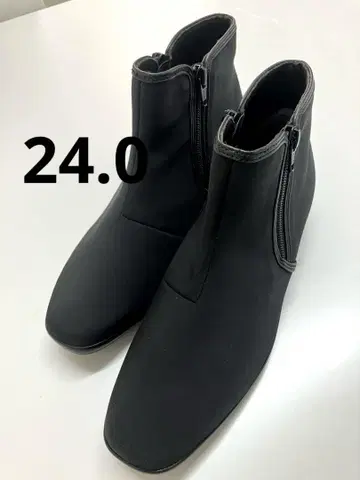 압도적인 발수 소재 사용 레인부츠 블랙 24.0 [미사용 새상품]