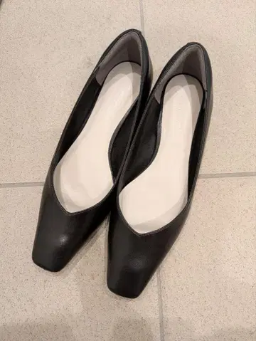 그린 레이블 릴랙싱 펌프스 24