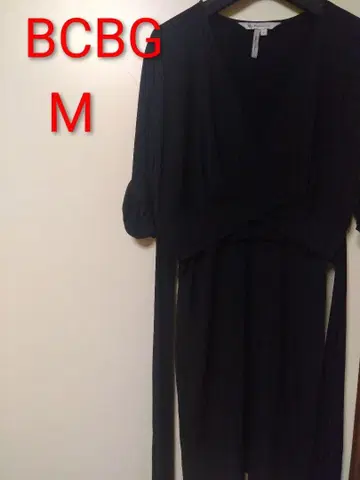 BCBG 블랙 반팔 원피스 M