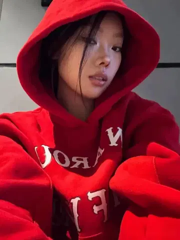 가을/겨울! 넉넉한 오버 사이즈 상의 원 포인트 심플한 디자인