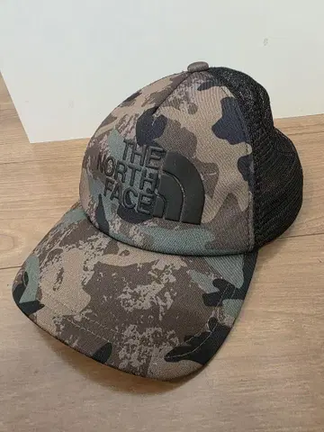 THE NORTH FACE 카모플라쥬 트래커 캡