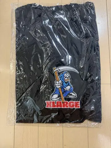 XLARGE 블랙 T셔츠