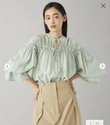 에멜 리파인즈 EM 개더 리본 캔디 슬리브 블라우스 LIME