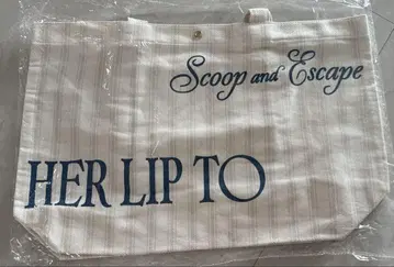 Herlipto Scoop and Escape Large Tote