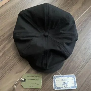 THE H.W.DOG&CO 피키 캡