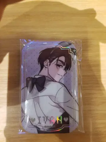한국 한정 에이리언 스테이지 에스테 카페 사각 캔뱃지 이반
