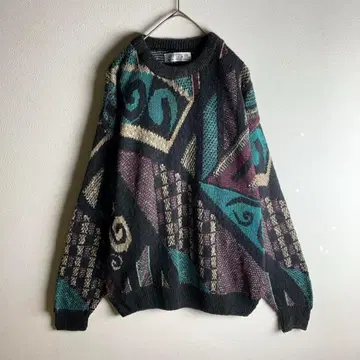 니트 캐나다제 비대칭 다크 컬러 올 패턴 빅 루즈 멋스러운 구제 의류