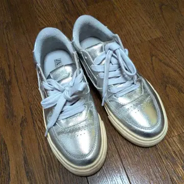 자라 실버 로우컷 스니커즈