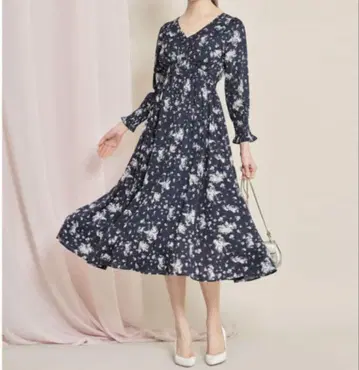 tocco closet 장식 싸개 단추 부착 셔링 플라워 프린트 원피스
